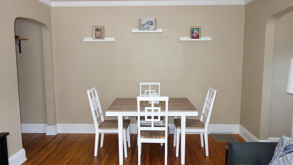 The Better Half Duplex Apartment Charlotte Room photo